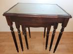 Superb Vintage 3-delige leren bijzettafel met marqueterie, Huis en Inrichting, Tafels | Sidetables, Ophalen, Glas