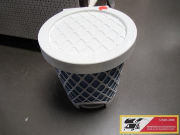 prullenbak nr. 1687 beschikbaar voor biedingen