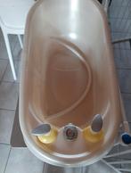 Babybad met staander en 2 zeeppompjes, Ophalen, Gebruikt