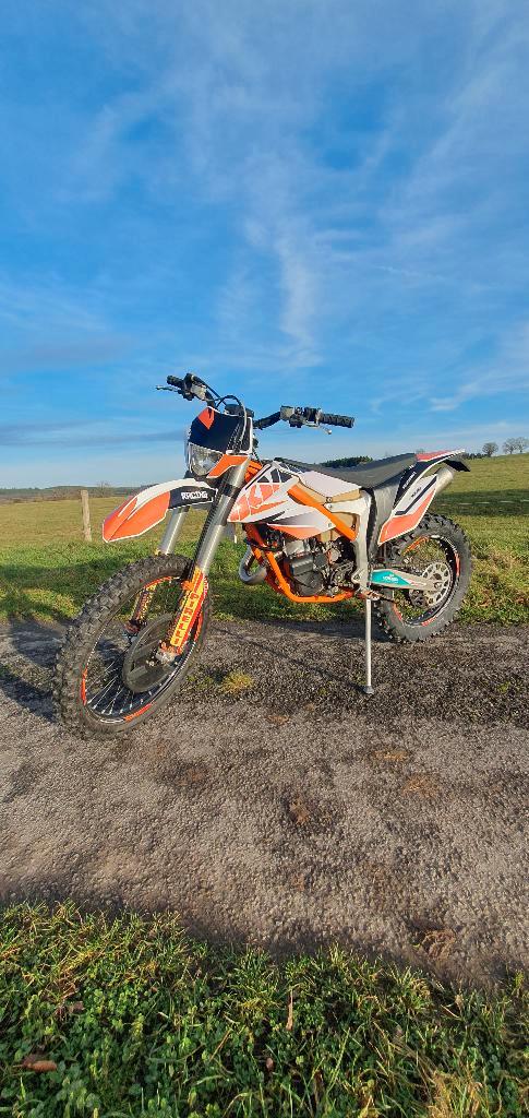 À vendre KTM 250 Freeride de 2016, Motoren, Motoren | KTM, Particulier, Enduro, 11 kW of minder, 1 cilinder, Minimaal motorrijbewijs A1