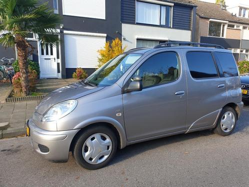 Toyota Yaris Verso 1.4 D-4D bestelauto, Auto's, Bestelwagens en Lichte vracht, Particulier, ABS, Boordcomputer, Elektrische ramen