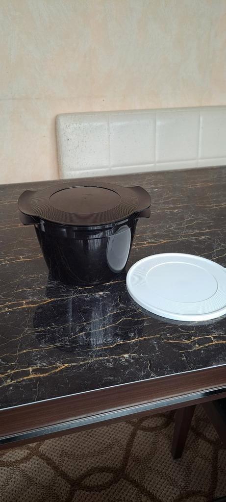 Microcook van 2.25 liter van tupperware (demo model), Huis en Inrichting, Keuken | Tupperware, Zo goed als nieuw, Ophalen of Verzenden