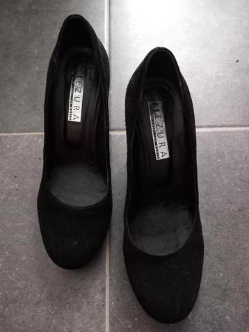 Zwart dijnen pumps met sleehak Mezura M38  beschikbaar voor biedingen