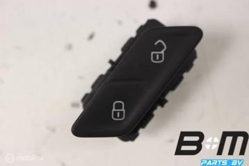 Schakelaar centrale vergrendeling LV VW Golf 7 5G0962125A beschikbaar voor biedingen