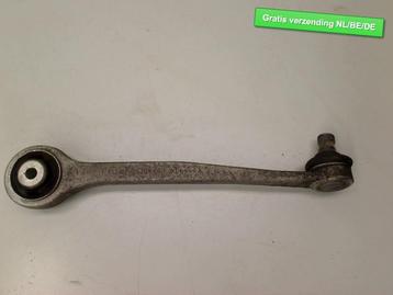BRAS DE SUSPENSION AVANT DROIT SUPERIEUR Audi A4 Avant (B8), Utilisé, Audi