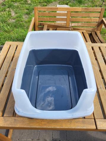 Kattenbak beschikbaar voor biedingen