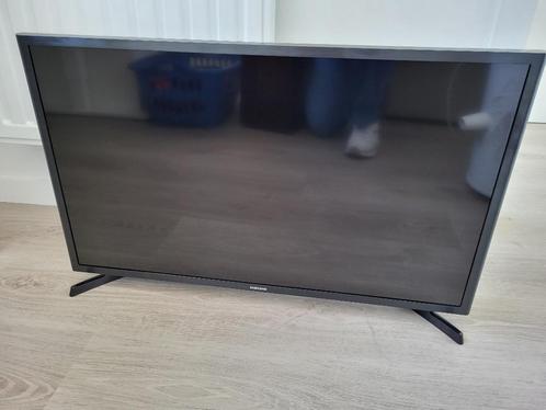 TELEVISIETOESTEL, Audio, Tv en Foto, Televisies, Gebruikt, 60 tot 80 cm, Samsung, Ophalen
