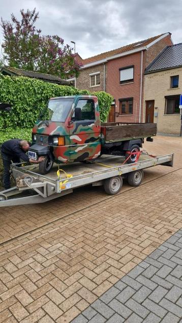 Vespa piaggo beschikbaar voor biedingen