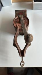 Antiek kaas- en vleesmolen, Ophalen of Verzenden