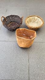 Paniers en osier et pots de fleurs (chacun pour 1 euro), Enlèvement ou Envoi, Comme neuf