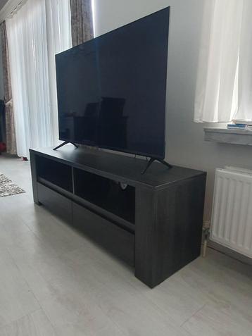  TV-meubel

- MOET NU WEG beschikbaar voor biedingen
