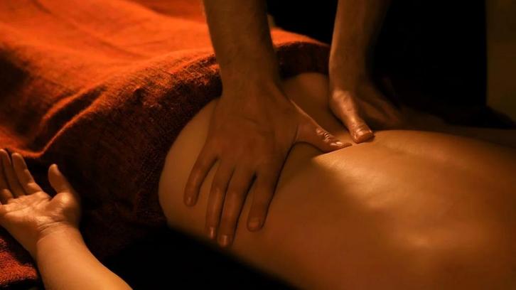 Massage voor stellen en vrouwen, Diensten en Vakmensen, Welzijn | Masseurs en Massagesalons, Ontspanningsmassage, Sportmassage