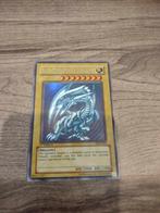 Yugioh blue eyes white dragon 1st edition SDK-E001, Foil, Gebruikt, Ophalen of Verzenden, Losse kaart