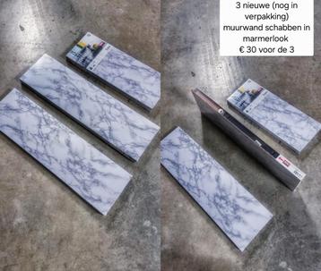 Splinternieuwe wandplanken nog in verpakking beschikbaar voor biedingen