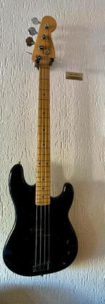 Fender Precision Bass Signature Roger Waters, Muziek en Instrumenten, Snaarinstrumenten | Gitaren | Bas, Ophalen, Zo goed als nieuw