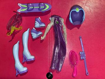 WinX 2004 Club Tecna poppenoutfit skateboard accessoires beschikbaar voor biedingen