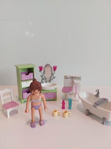 Maison de poupée Playmobil 5307 avec salle de bain