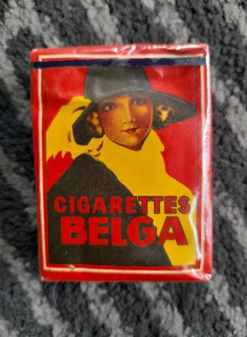 Collector:  Cigarettes Belga  -  20 sigaretten, Verzamelen, Rookartikelen, Aanstekers en Luciferdoosjes, Verzenden, Zo goed als nieuw