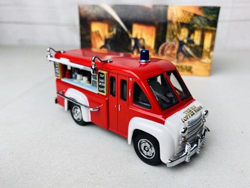 Matchbox MoY YFE16 1948 Dodge Route Van Support brandweer, Hobby & Loisirs créatifs, Voitures miniatures | 1:43, Comme neuf, Autres types