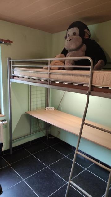 slaapkamer  beschikbaar voor biedingen