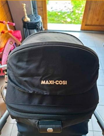 MAXI-COSI beschikbaar voor biedingen