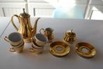 Thee of koffie servies goudkleurig, Ophalen of Verzenden