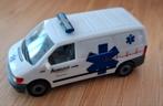 Ambulance brandweer AMBUCE, Hobby en Vrije tijd, Ophalen of Verzenden, Zo goed als nieuw, Herpa
