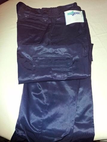 nieuwe werkbroek beschikbaar voor biedingen