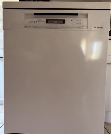 vaatwasmachine  beschikbaar voor biedingen