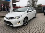 Toyota Auris bj2015 1.8HYBRIDE. Voll voll Xenon JBL, Auto's, Toyota, Zwart, 4 cilinders, Leder en Stof, Wit