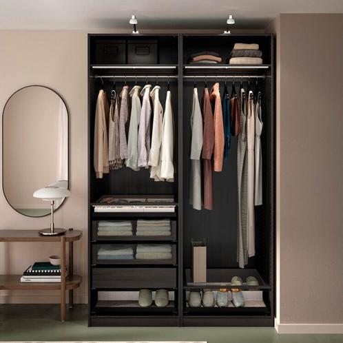 IKEA série PAX brun noir avec armoire à portes coulissantes, Maison & Meubles, Armoires | Penderies & Garde-robes, Comme neuf