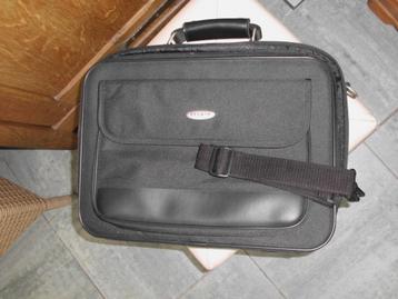 Laptoptas beschikbaar voor biedingen