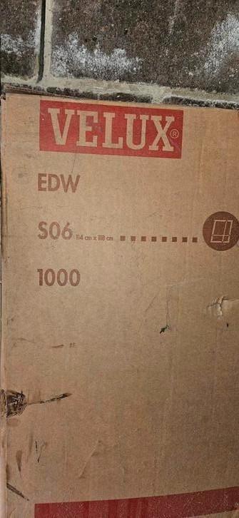 Tegelaansluiting voor 2 velux  beschikbaar voor biedingen