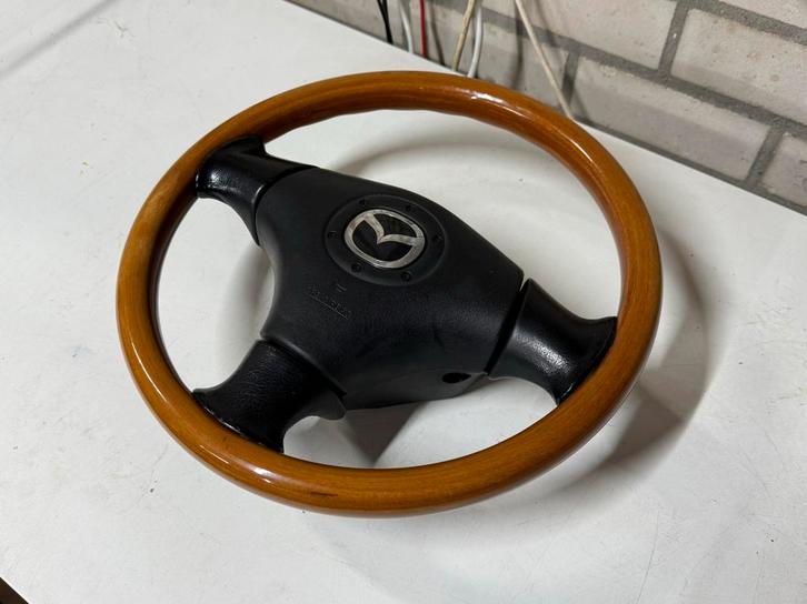Volant en bois Mazda MX-5 NB/NBFL | TRÈS BON ÉTAT, Autos : Pièces & Accessoires, Commande, Mazda, Enlèvement ou Envoi