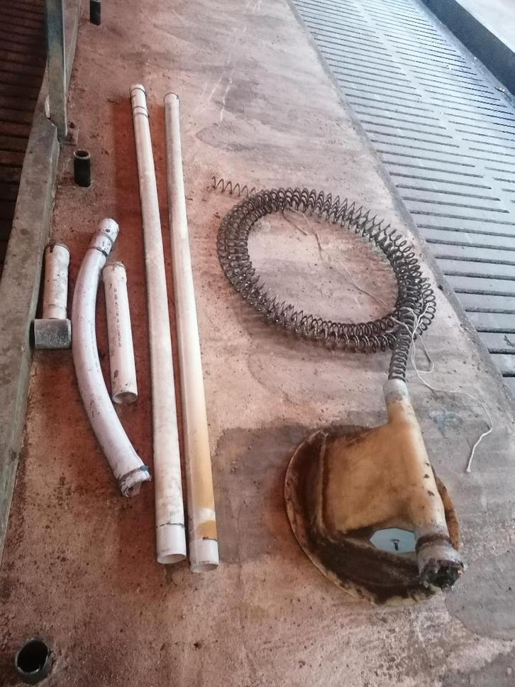 spiraalvijzel met bak en motor, Animaux & Accessoires, Autres accessoires pour animaux, Utilisé, Enlèvement