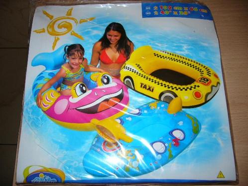 3 nieuw verpakte kleine bootjes, Kinderen en Baby's, Speelgoed | Buiten | Opblaasfiguren, Nieuw, Ophalen of Verzenden