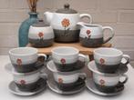 Prachtig Yiltex servies, Ophalen