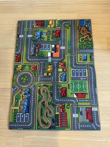 auto speelmat beschikbaar voor biedingen