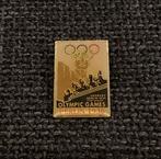 PIN - OLYMPIC GAMES - BERLIN 1936 - GERMANY, Sport, Utilisé, Envoi, Insigne ou Pin's