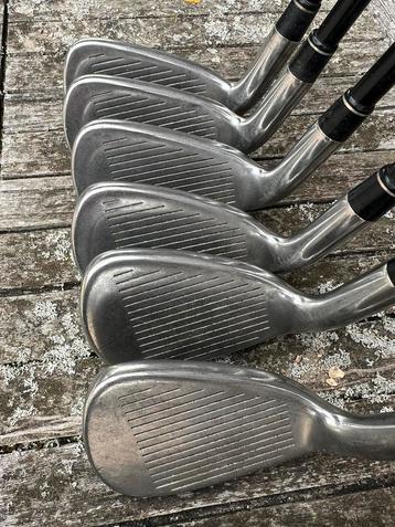 Taylor Made ijzeren golfset 5-Pw Regular Graphite beschikbaar voor biedingen