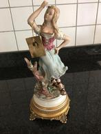 Mooi beeld. Meisje. H35cm, Ophalen