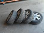 Auto banden ford, Auto-onderdelen, Banden en Velgen, Ophalen of Verzenden, Winterbanden, Band(en)