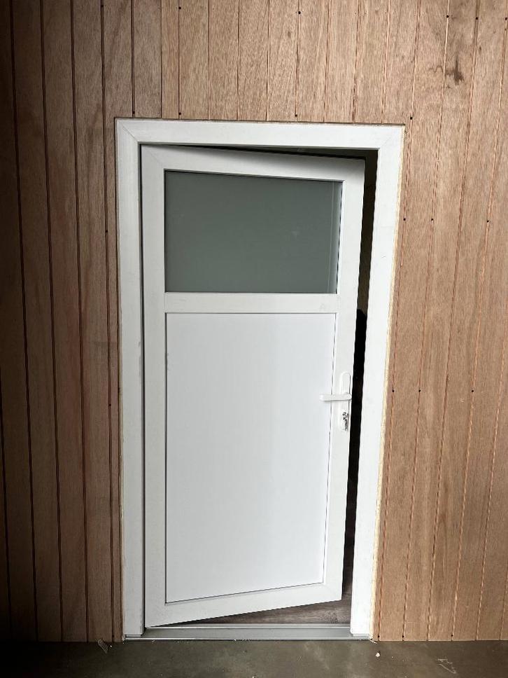 Déstockages - portes de services PVC en stock à bas prix, Bricolage & Construction, Châssis & Portes coulissantes, Neuf, Châssis de fenêtre