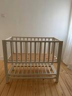 Kinderbedje 98cm lang, 83 cm hoog, Kinderen en Baby's, Babywiegjes en Ledikanten, Ophalen, Zo goed als nieuw