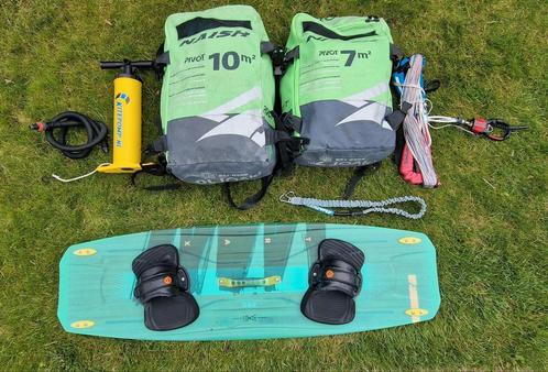 Kitesurfset Naish Pivots 10+7m², Watersport en Boten, Kitesurfen, Gebruikt, Kitesurf-set, 10 m², Twintip, Ophalen