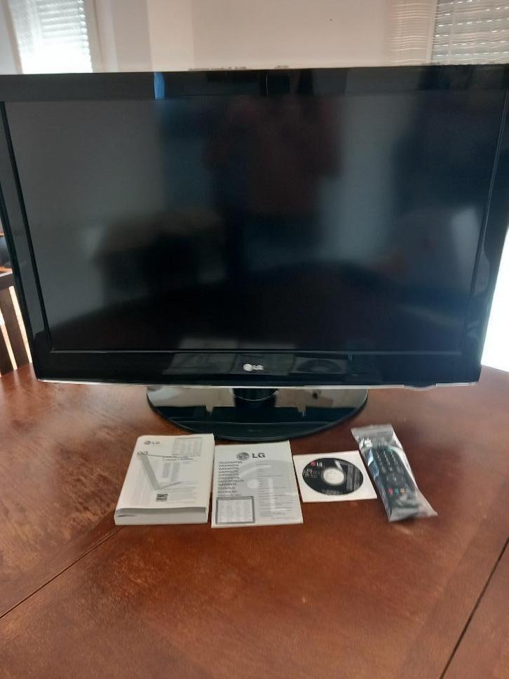 LG Full HD LCD-tv van 94 cm (37 inch), Audio, Tv en Foto, Televisies, Gebruikt, LCD, 80 tot 100 cm, Full HD (1080p), LG, 50 Hz