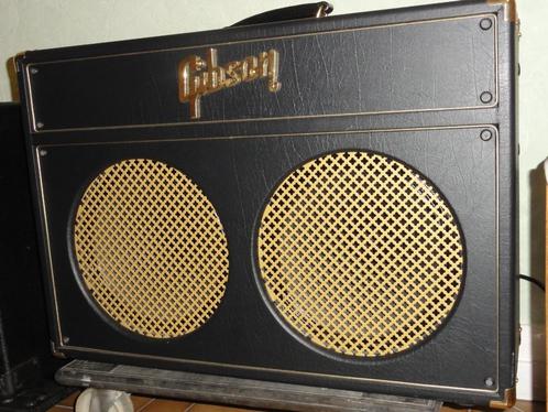 GIBSON SUPER GOLDTONE GA 60 2X12" 2001 MUSEUMKWALITEIT, Muziek en Instrumenten, Versterkers | Bas en Gitaar, Zo goed als nieuw