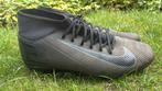 Nike Voetbalschoen Maat 45, Sport en Fitness, Voetbal, Ophalen, Zo goed als nieuw, Schoenen
