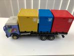 Miniatuurauto vrachtwagen Mercedes met 3 containers, Hobby en Vrije tijd, Gebruikt, Ophalen of Verzenden, Bus of Vrachtwagen