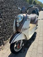 Sym mio 2011, Fietsen en Brommers, Scooters | SYM, Ophalen, Mio
